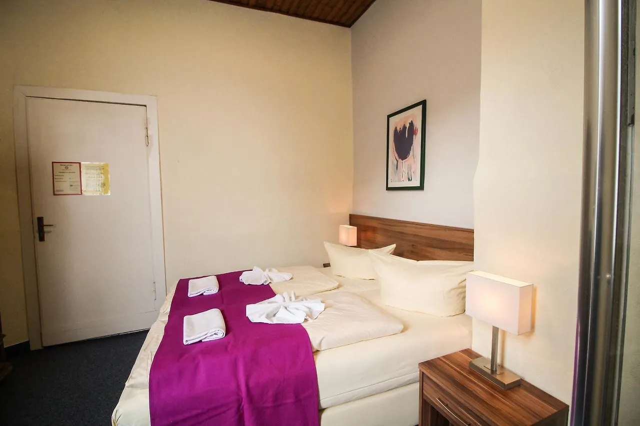 Hotel Margrit Berlin 2*,  Niemcy